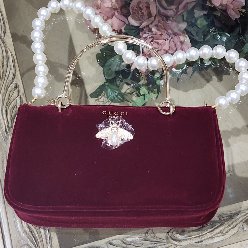 Gucci Beauty Upcycled GWP Velvet Cosmetic Bag with Pearl Handle NWOT